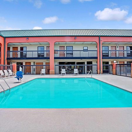 Super 8 By Wyndham Knoxville East Eksteriør bilde